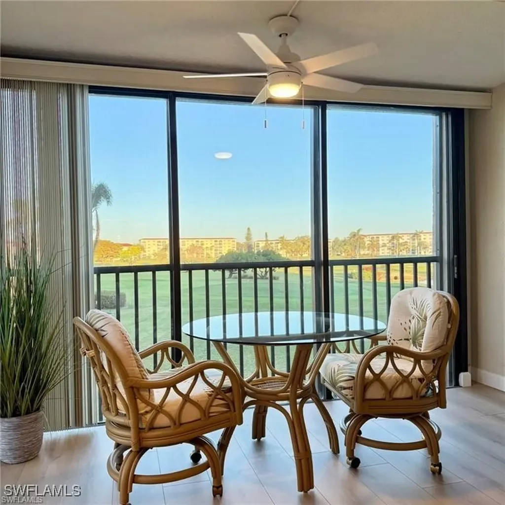 57 High Point Circle W Naples FL 34103