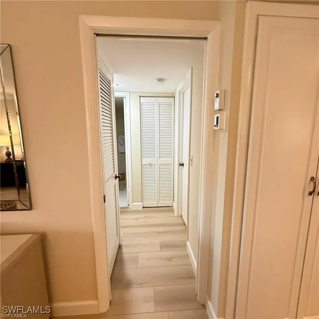 57 High Point Circle W Naples FL 34103