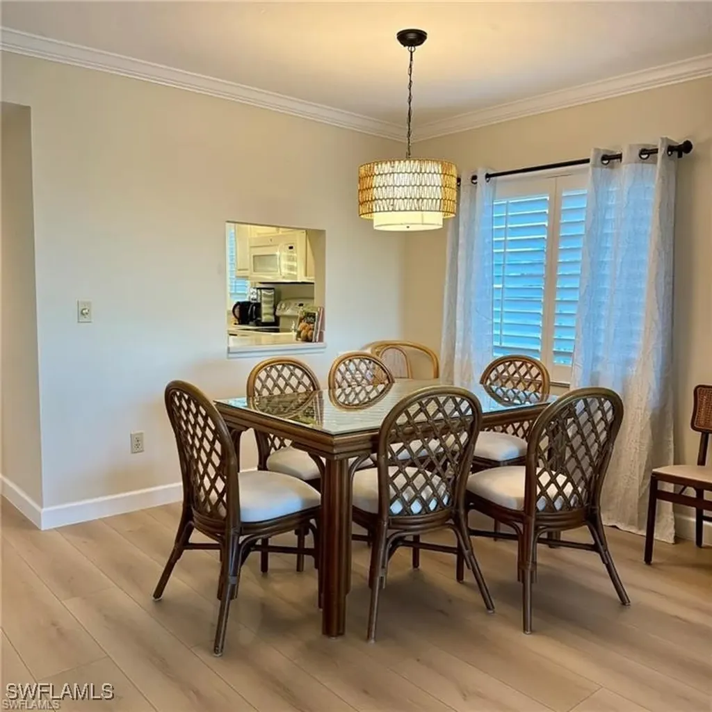57 High Point Circle W Naples FL 34103