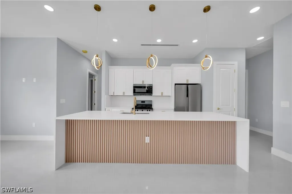 3605 12th Street SW Lehigh Acres FL 33976