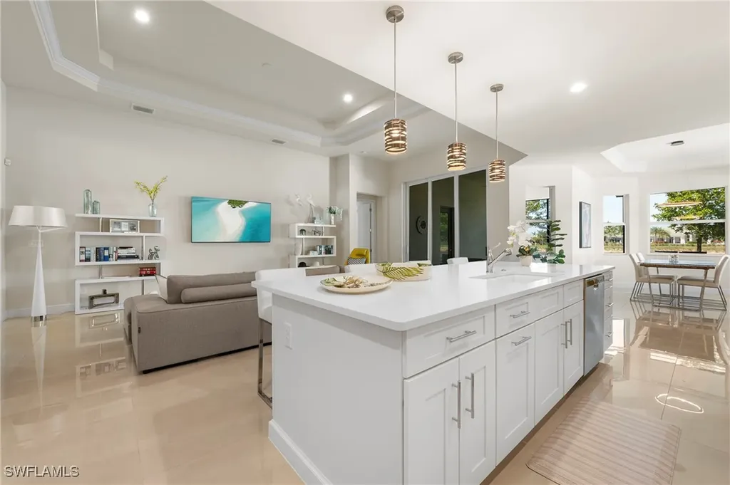 8897 Redonda Drive Naples FL 34114