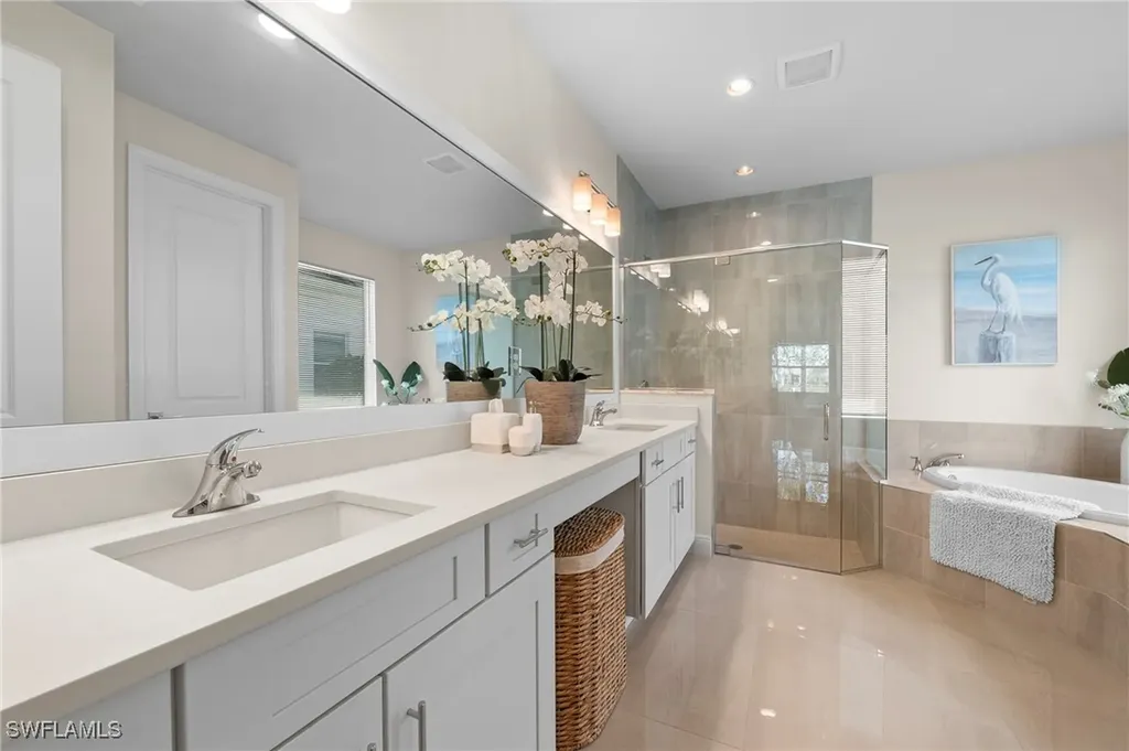 8897 Redonda Drive Naples FL 34114