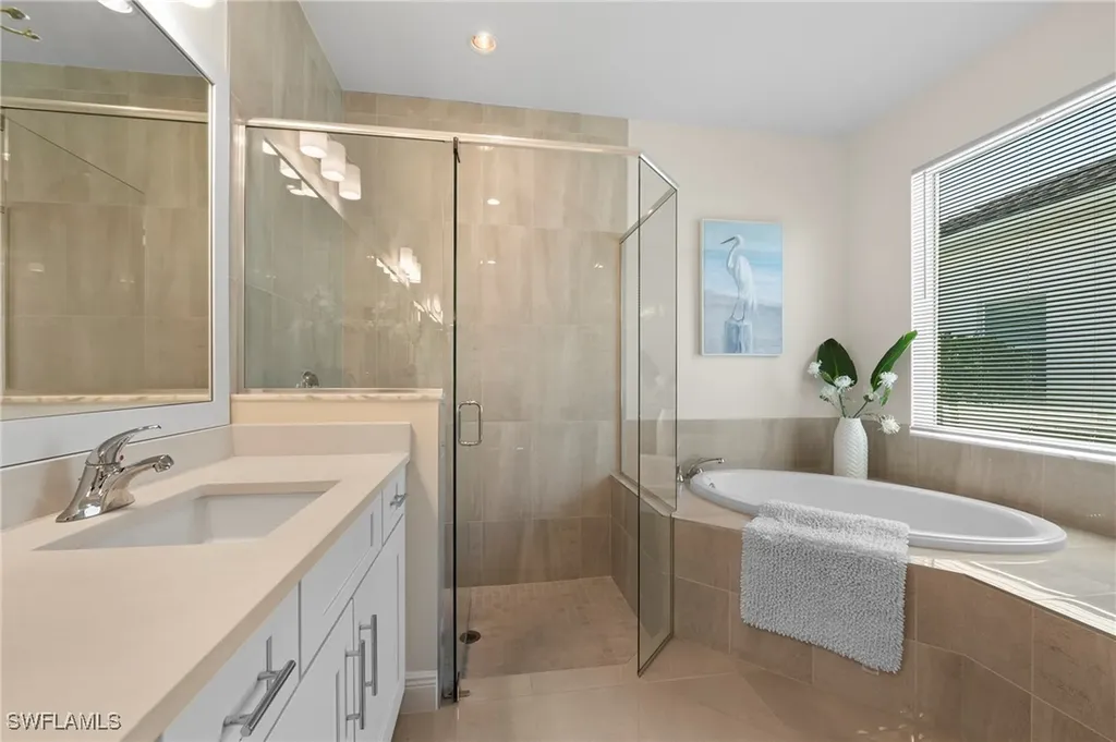 8897 Redonda Drive Naples FL 34114