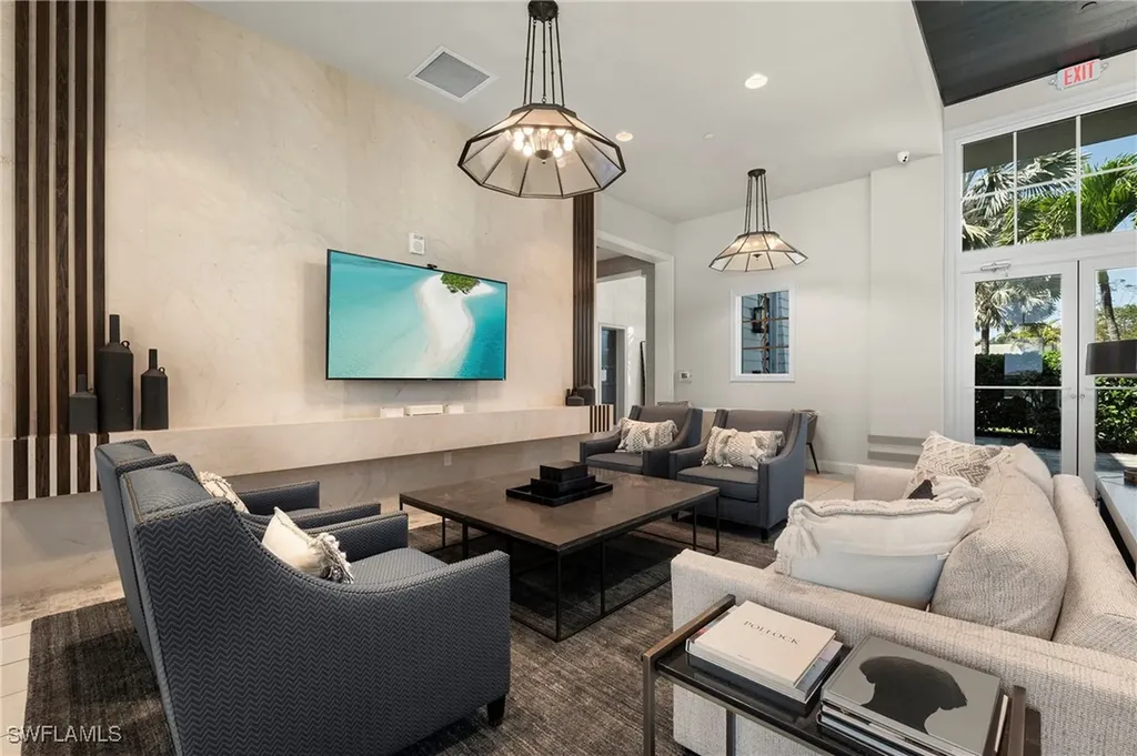 8897 Redonda Drive Naples FL 34114