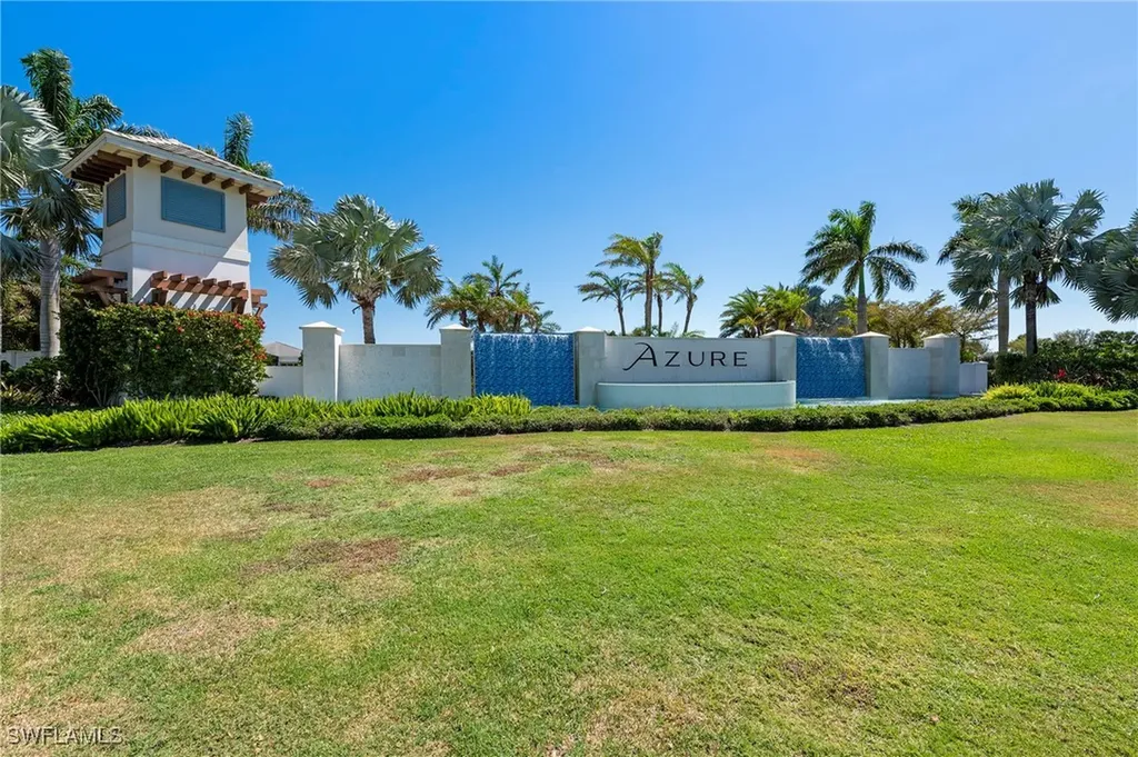 8897 Redonda Drive Naples FL 34114
