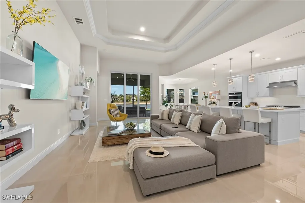8897 Redonda Drive Naples FL 34114
