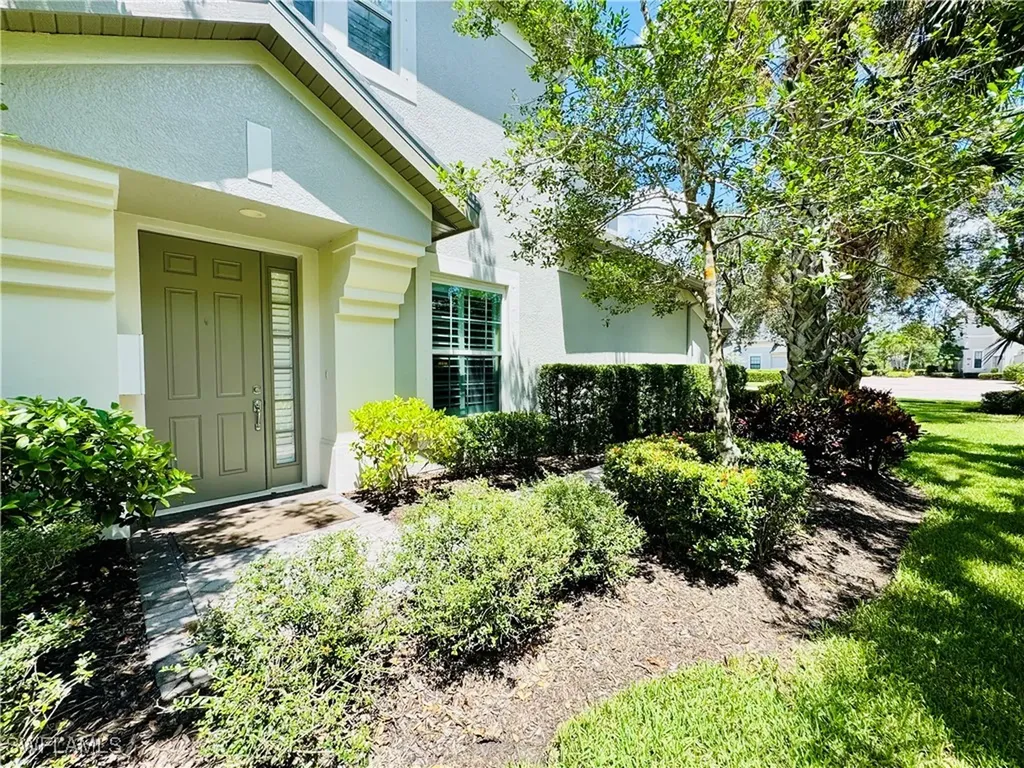 12038 Covent Garden Court Naples FL 34120