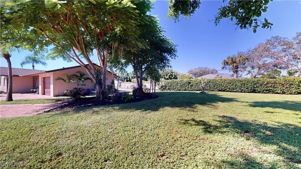 27514 Playa Del Rey Lane Bonita Springs FL 34135