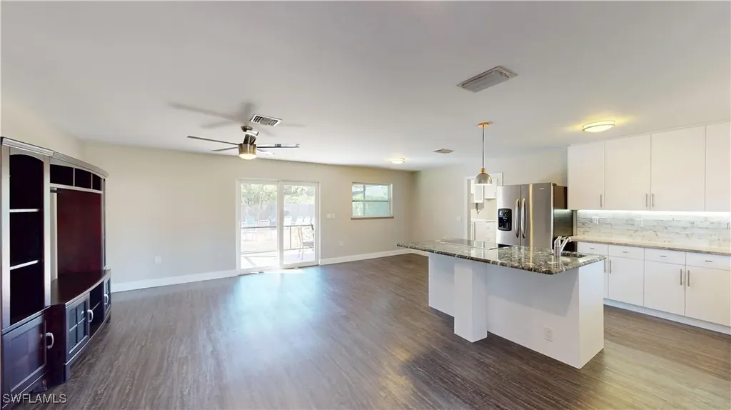 27514 Playa Del Rey Lane Bonita Springs FL 34135