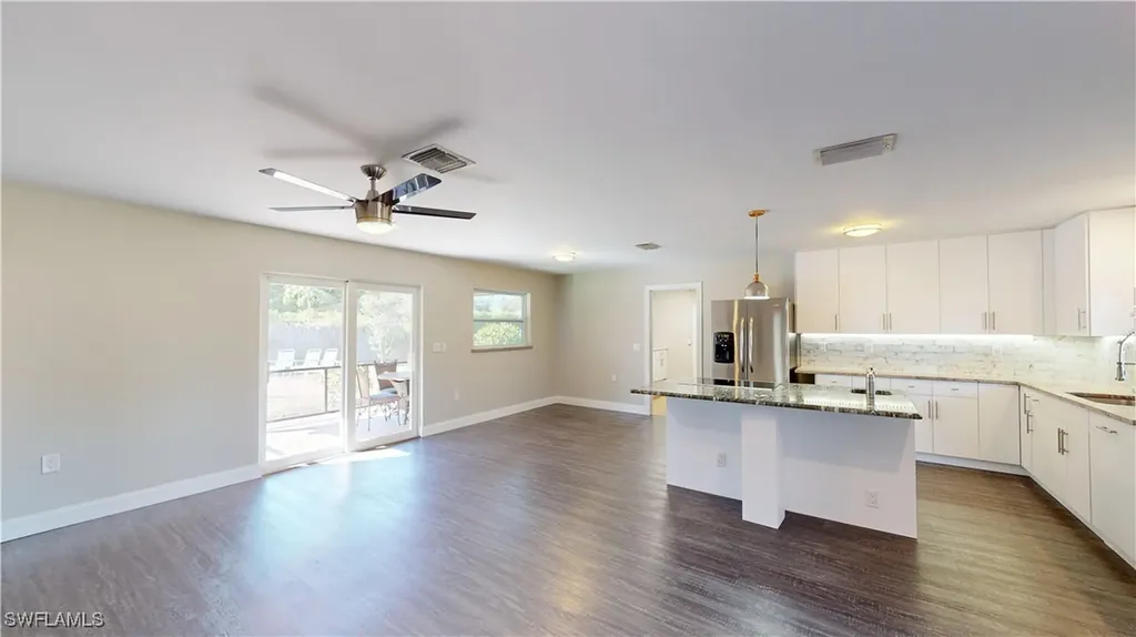 27514 Playa Del Rey Lane Bonita Springs FL 34135