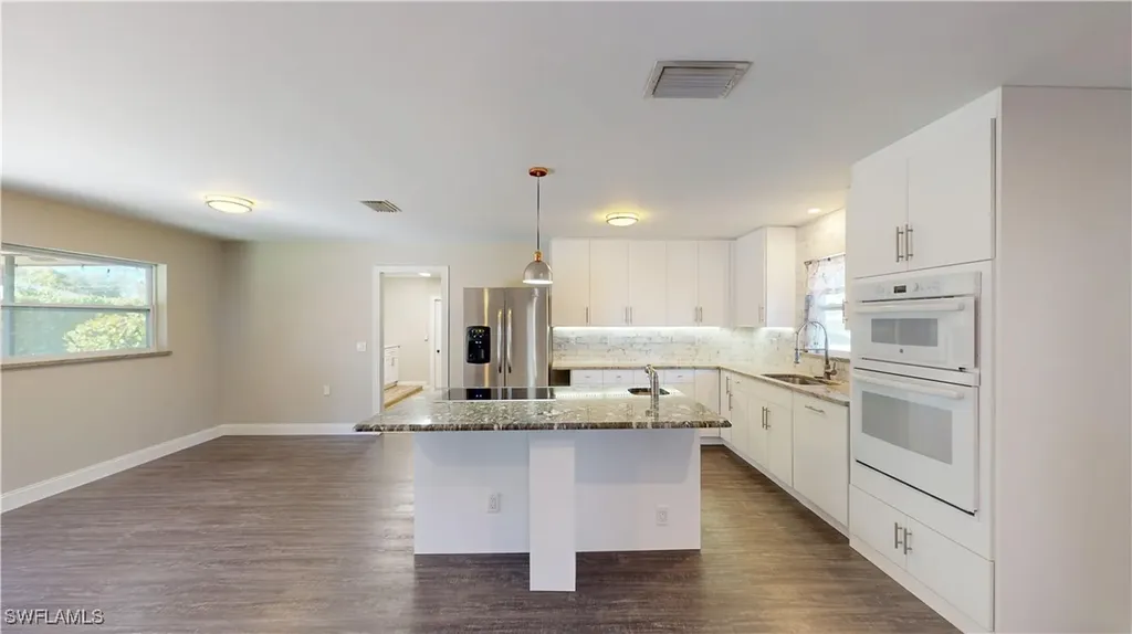 27514 Playa Del Rey Lane Bonita Springs FL 34135