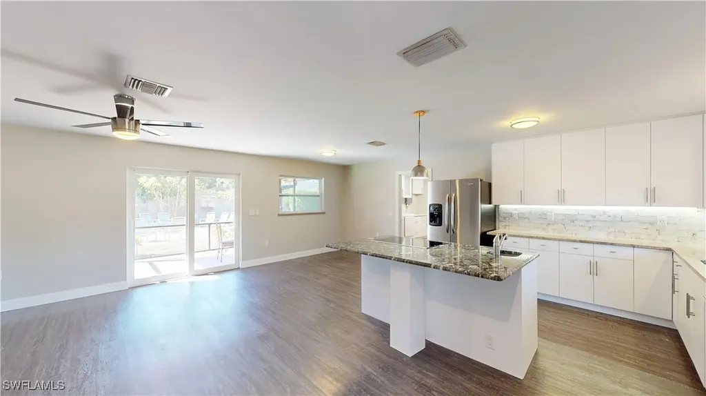 27514 Playa Del Rey Lane Bonita Springs FL 34135