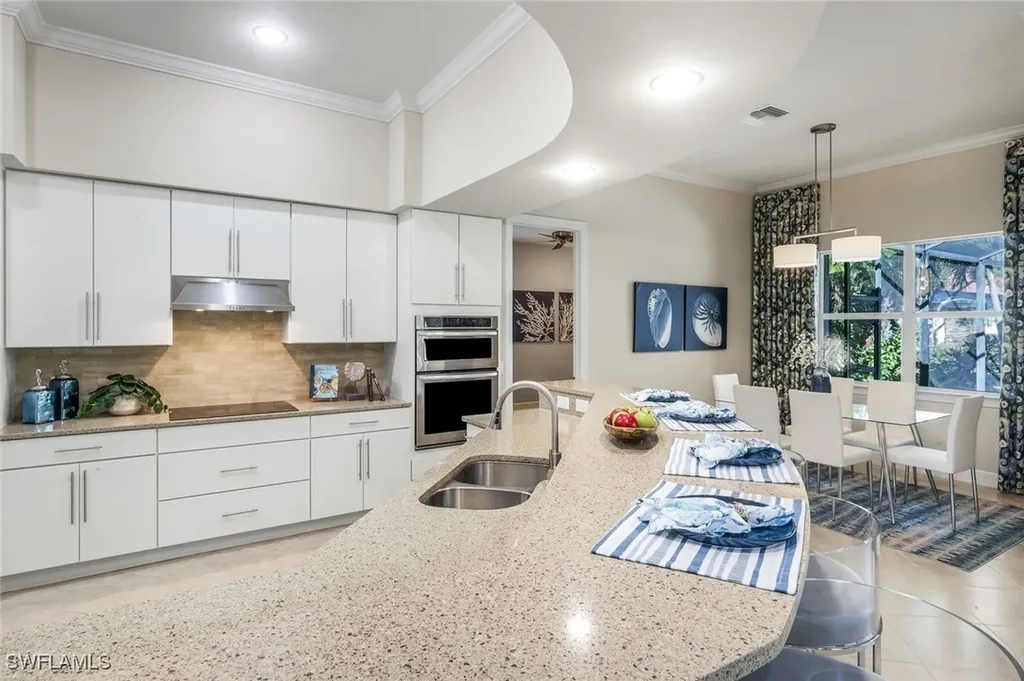 9314 Quarry Drive Naples FL 34120