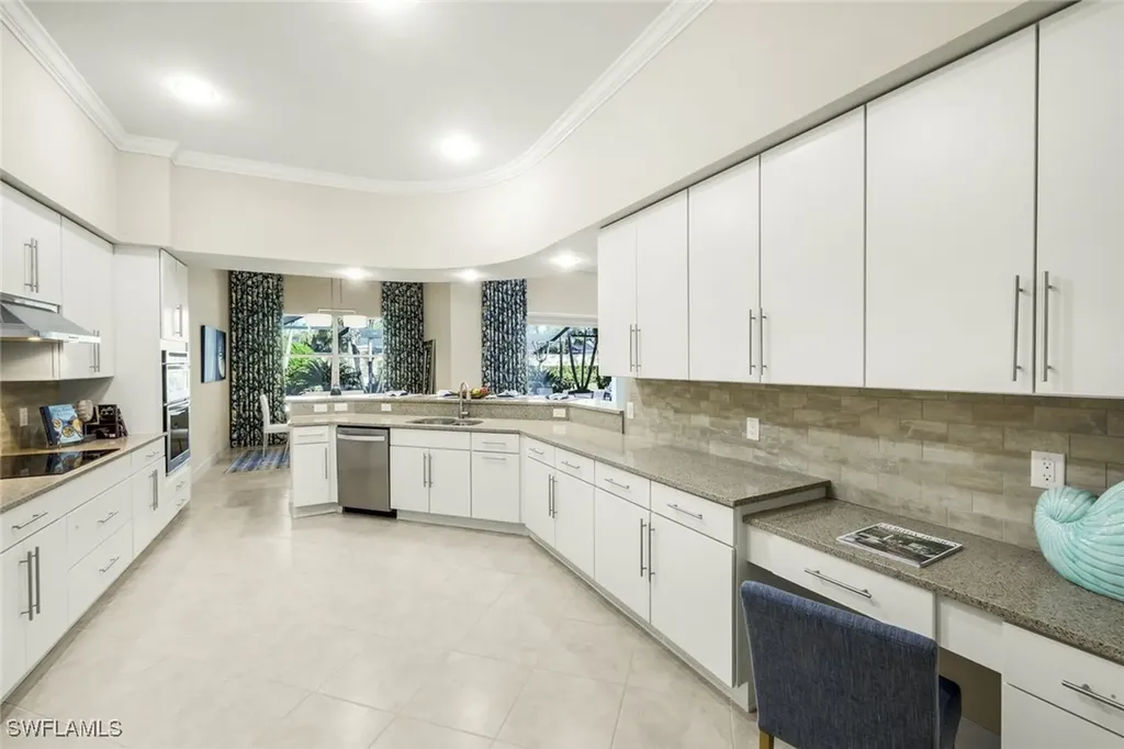 9314 Quarry Drive Naples FL 34120