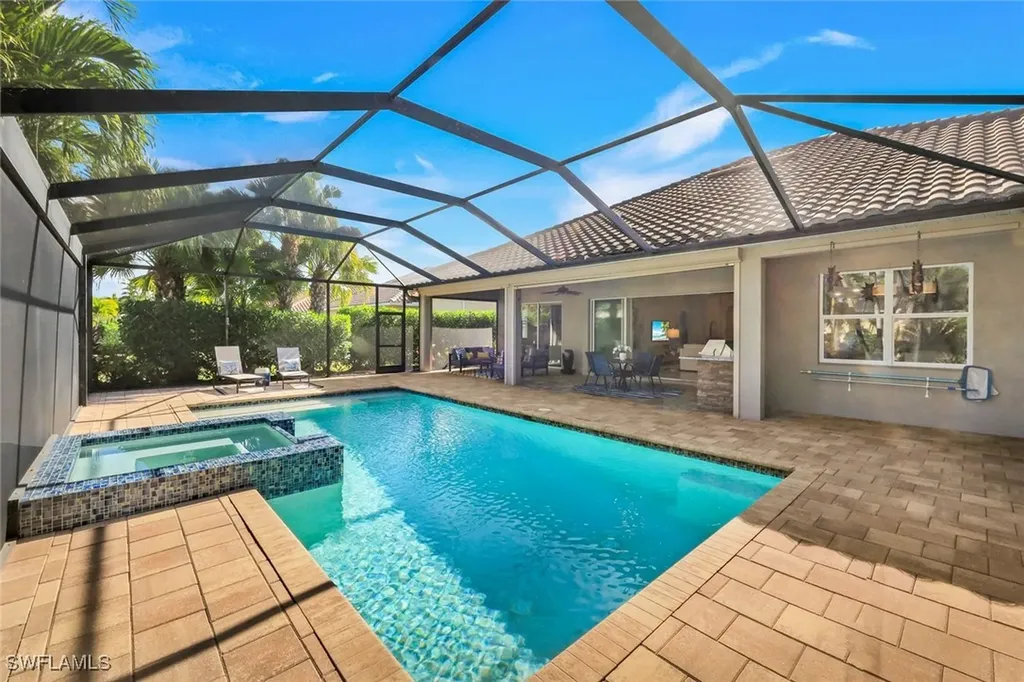 9314 Quarry Drive Naples FL 34120