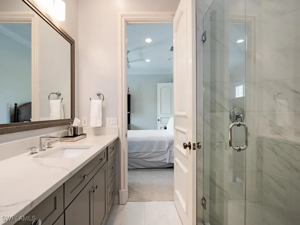 Xxx Lantern Lane Naples FL 34102