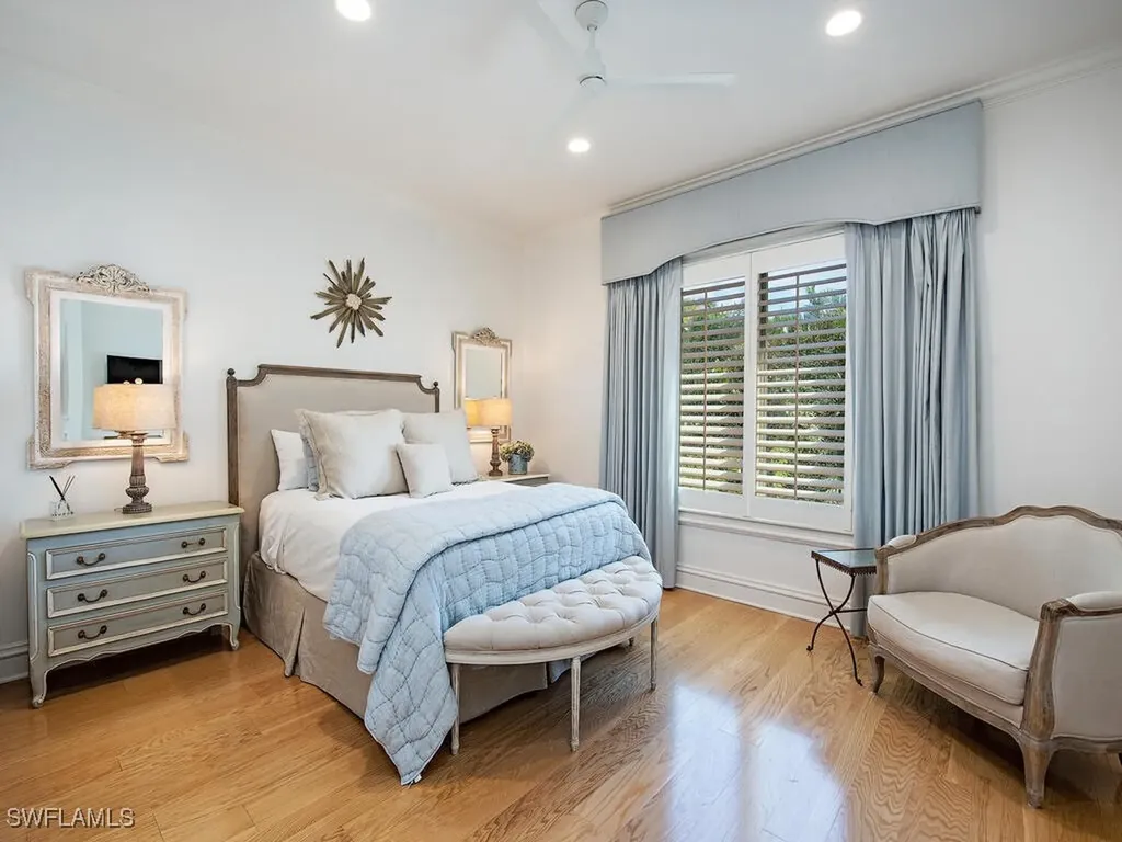 Xxx Lantern Lane Naples FL 34102