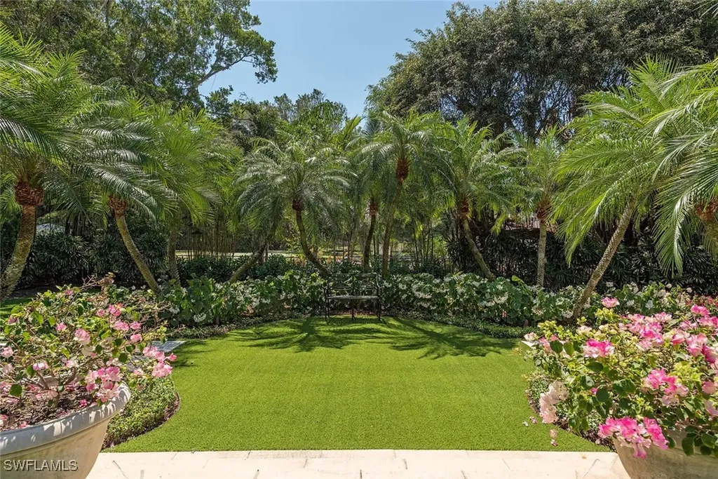 Xxx Lantern Lane Naples FL 34102