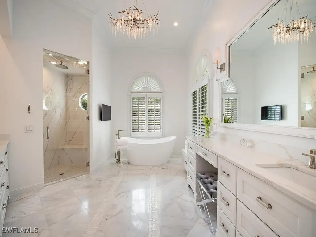 Xxx Lantern Lane Naples FL 34102