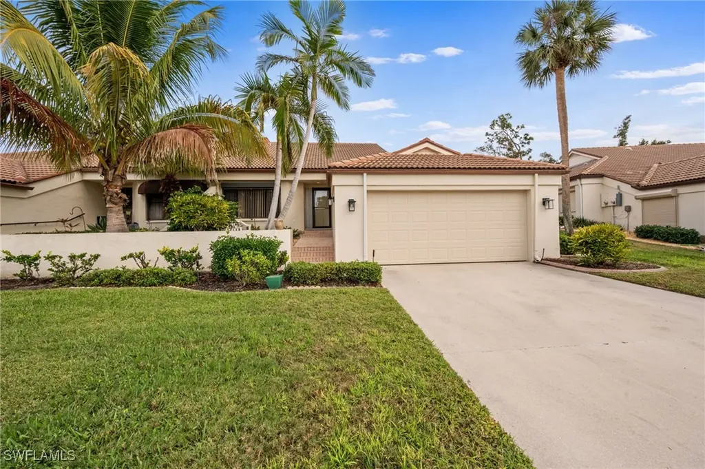 6106 Forest Villas Circle Fort Myers FL 33908