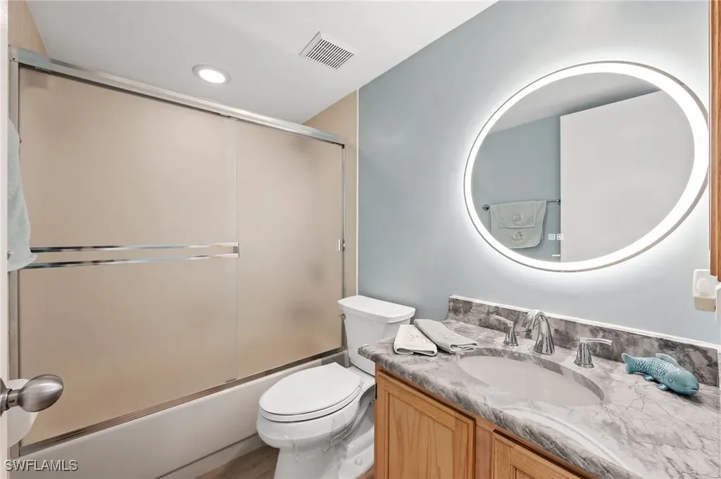 6106 Forest Villas Circle Fort Myers FL 33908
