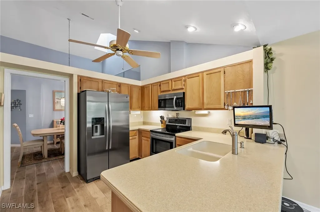 6106 Forest Villas Circle Fort Myers FL 33908