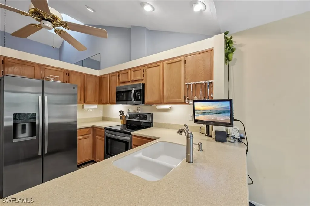 6106 Forest Villas Circle Fort Myers FL 33908