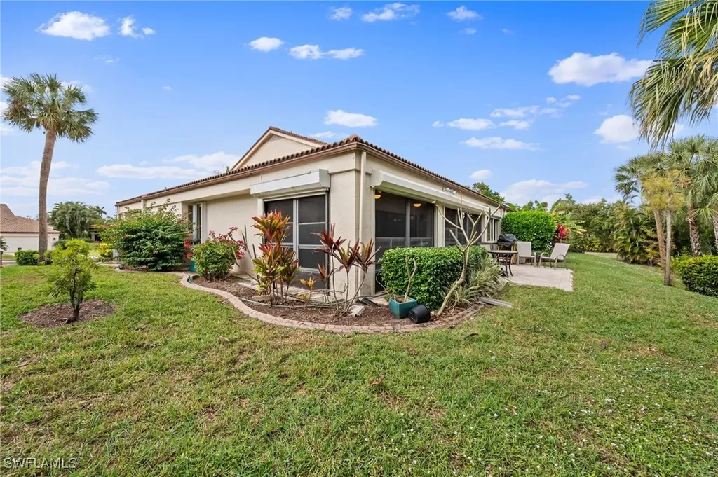 6106 Forest Villas Circle Fort Myers FL 33908