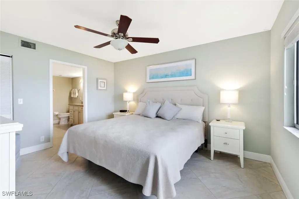 7818 Emerald Circle Naples FL 34109