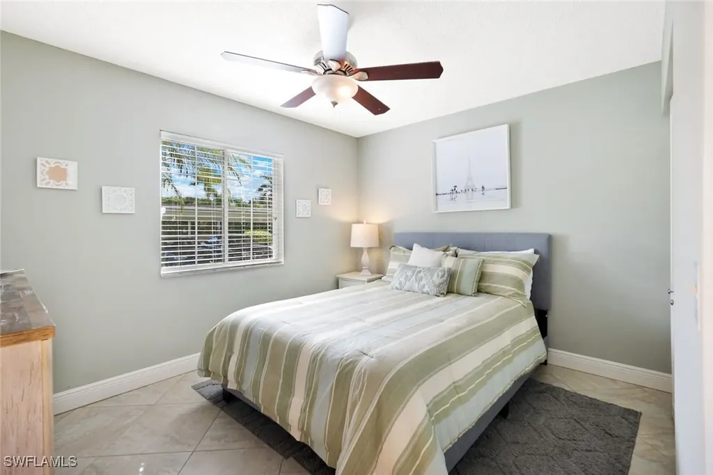 7818 Emerald Circle Naples FL 34109