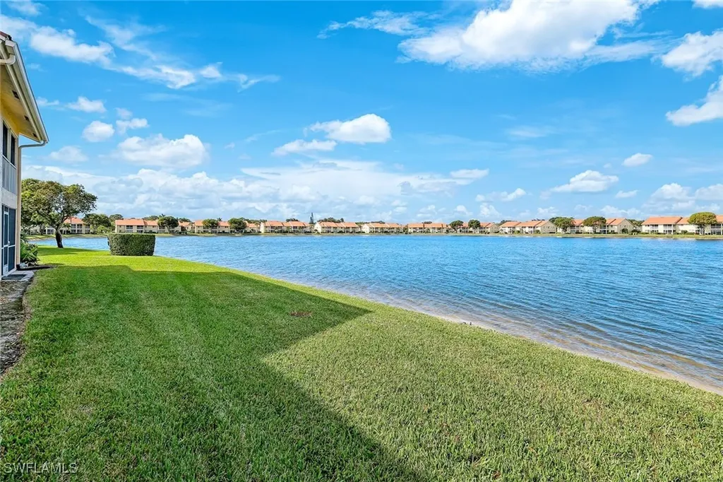 7818 Emerald Circle Naples FL 34109