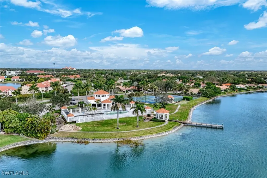 7818 Emerald Circle Naples FL 34109