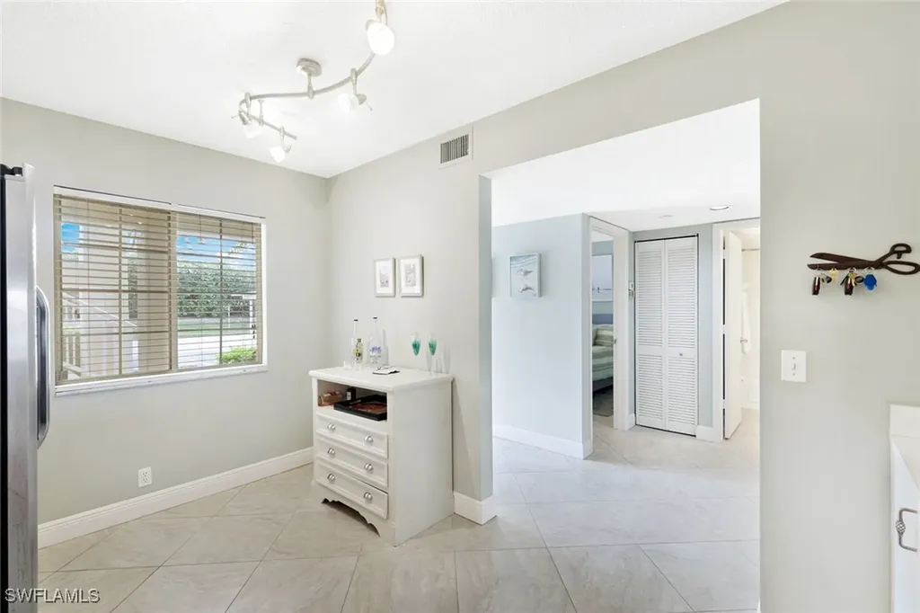 7818 Emerald Circle Naples FL 34109