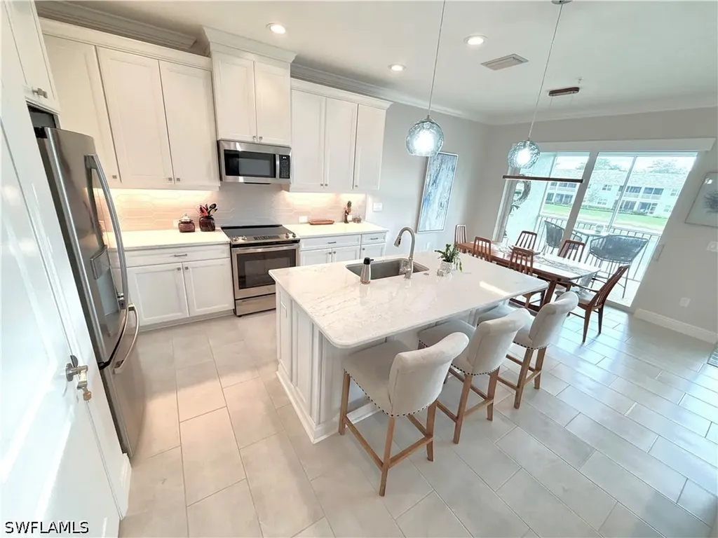 2647 Seychelles Circle Naples FL 34112