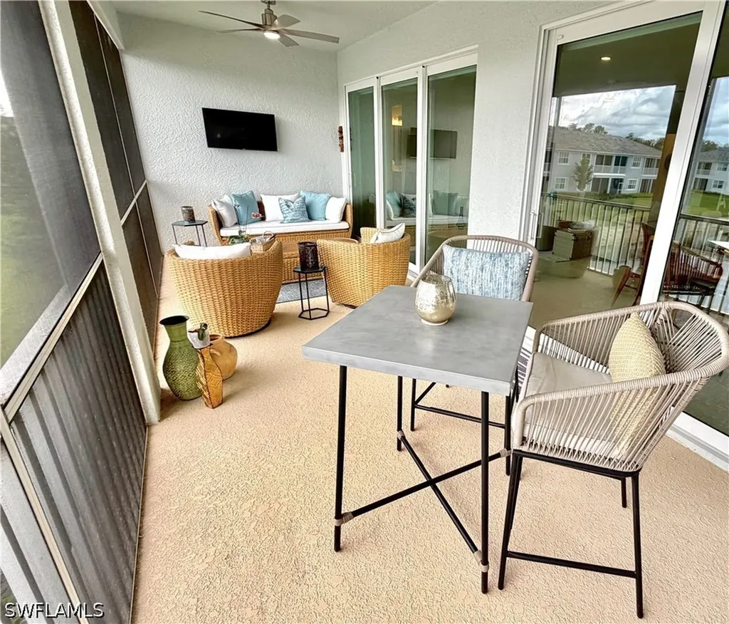 2647 Seychelles Circle Naples FL 34112