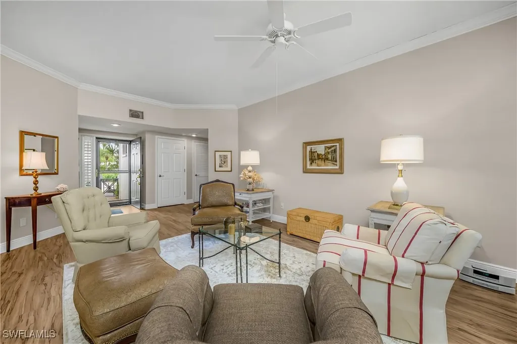 6835 San Marino Drive Naples FL 34108