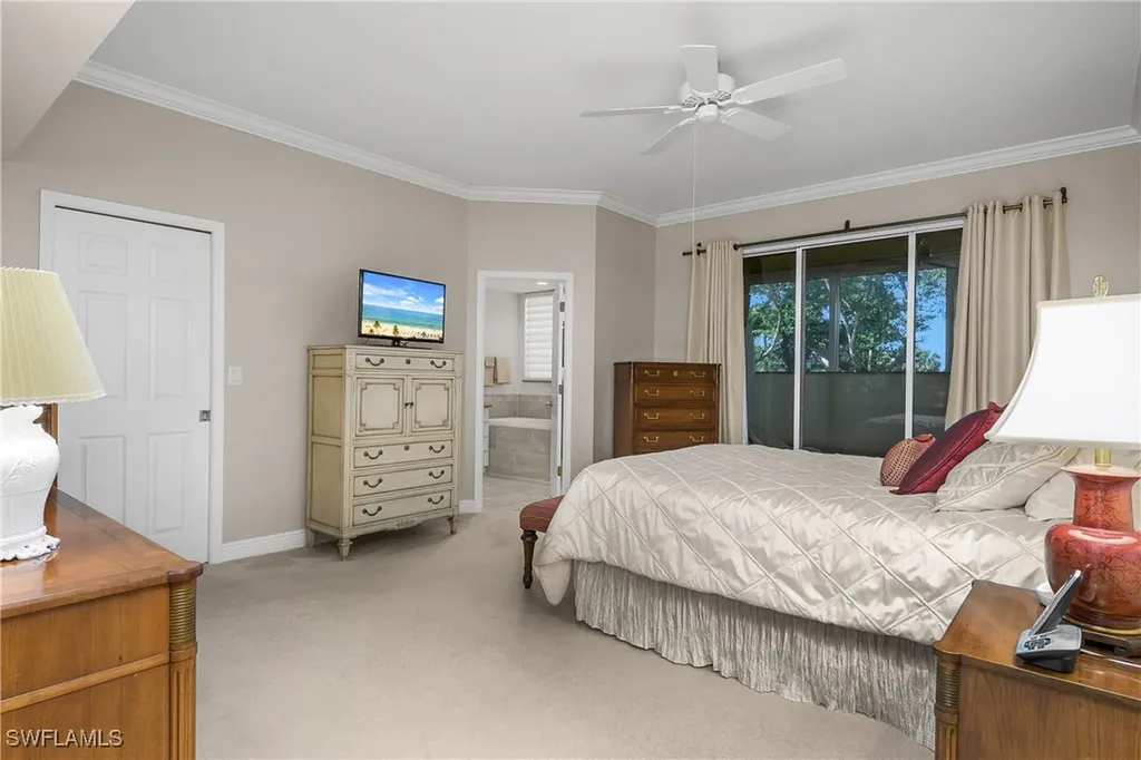 6835 San Marino Drive Naples FL 34108