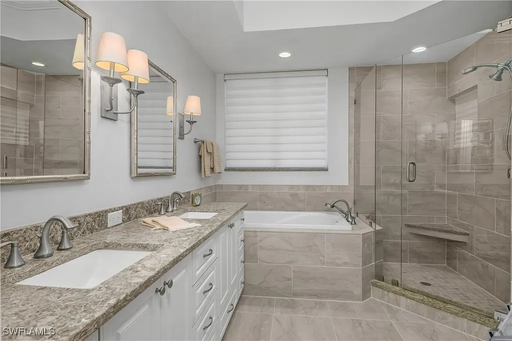 6835 San Marino Drive Naples FL 34108