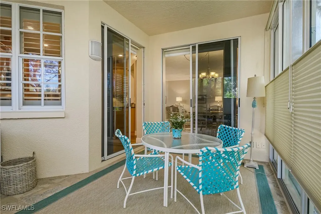 6835 San Marino Drive Naples FL 34108