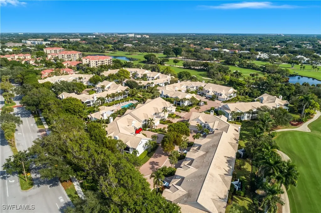 6835 San Marino Drive Naples FL 34108