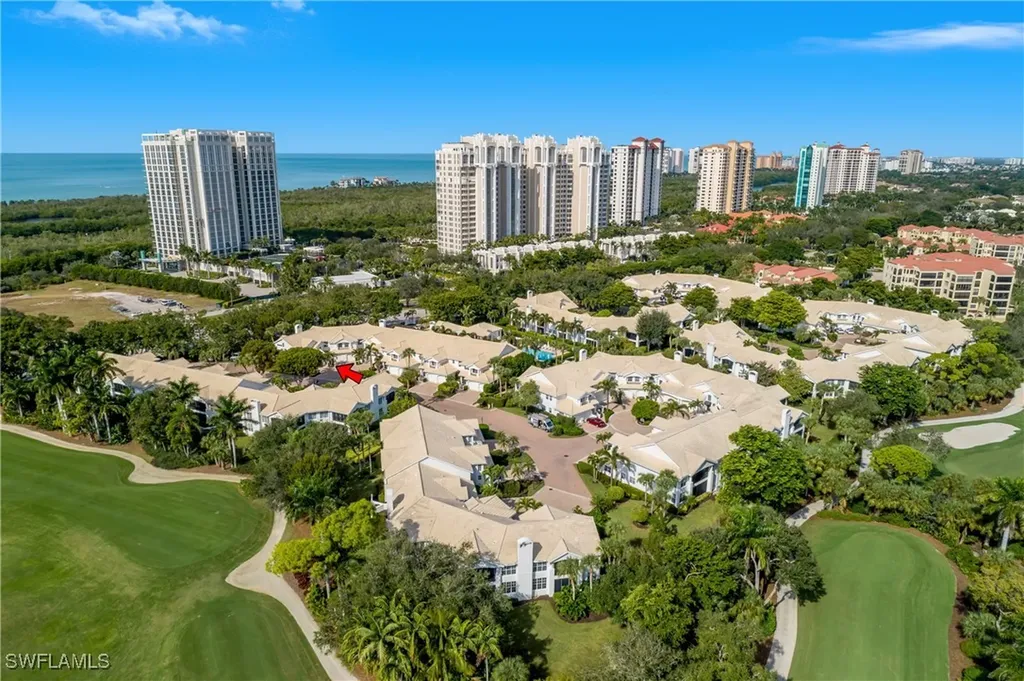 6835 San Marino Drive Naples FL 34108