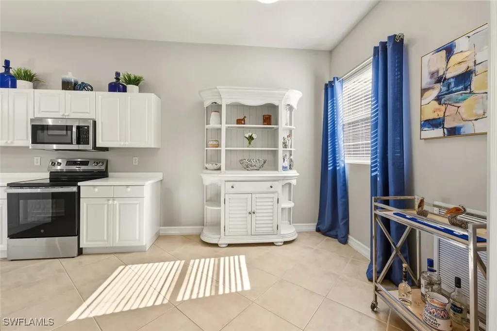 8063 Sanctuary Drive Naples FL 34104