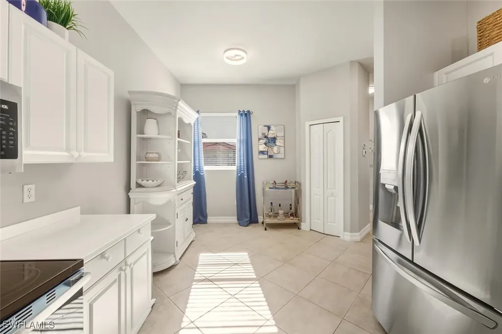 8063 Sanctuary Drive Naples FL 34104