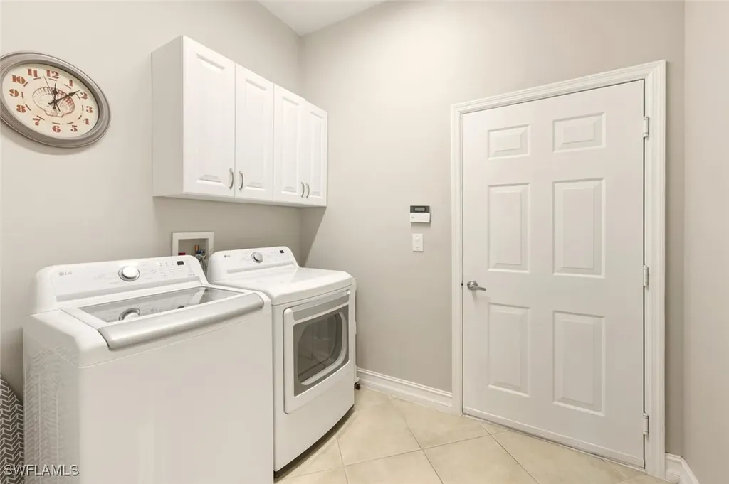 8063 Sanctuary Drive Naples FL 34104