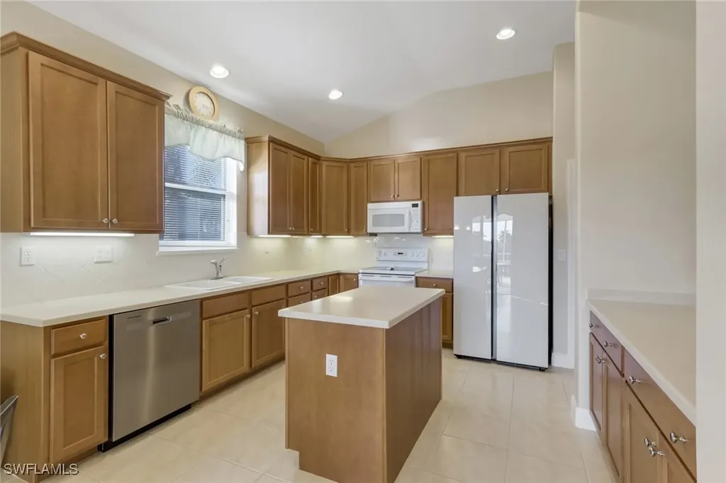 28666 San Lucas Lane Bonita Springs FL 34135