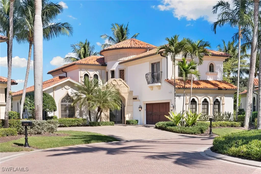 2970 Tiburon Boulevard E Naples FL 34109