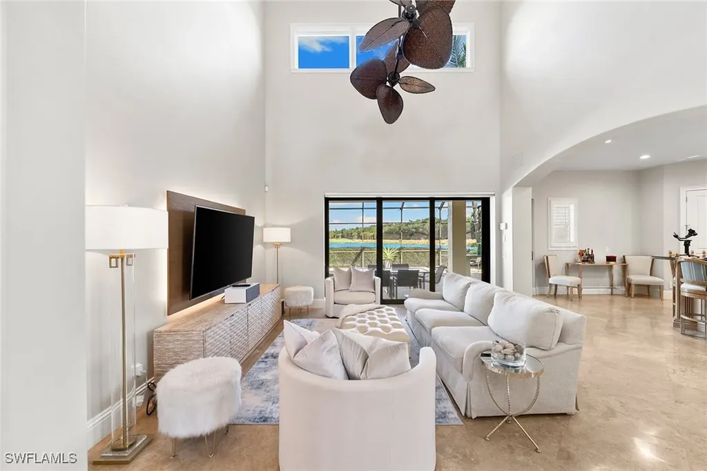 2970 Tiburon Boulevard E Naples FL 34109