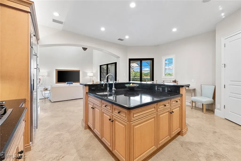2970 Tiburon Boulevard E Naples FL 34109