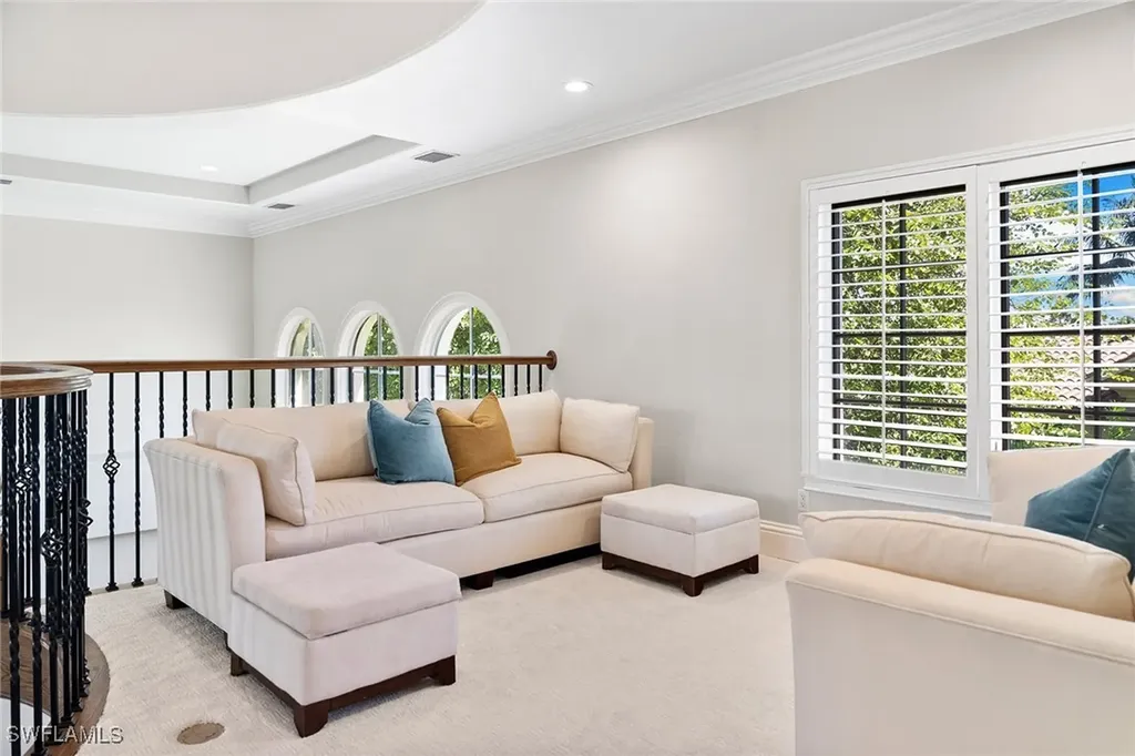 2970 Tiburon Boulevard E Naples FL 34109