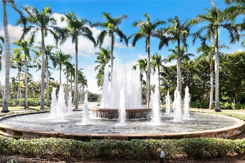 2970 Tiburon Boulevard E Naples FL 34109